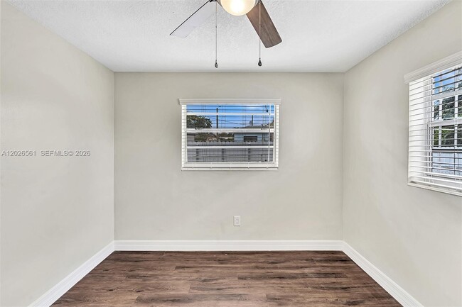 Building Photo - 20622 NW 23rd Ct