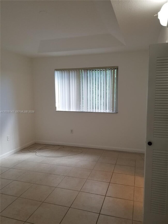 Building Photo - 8394 SW 152nd Ave Cir