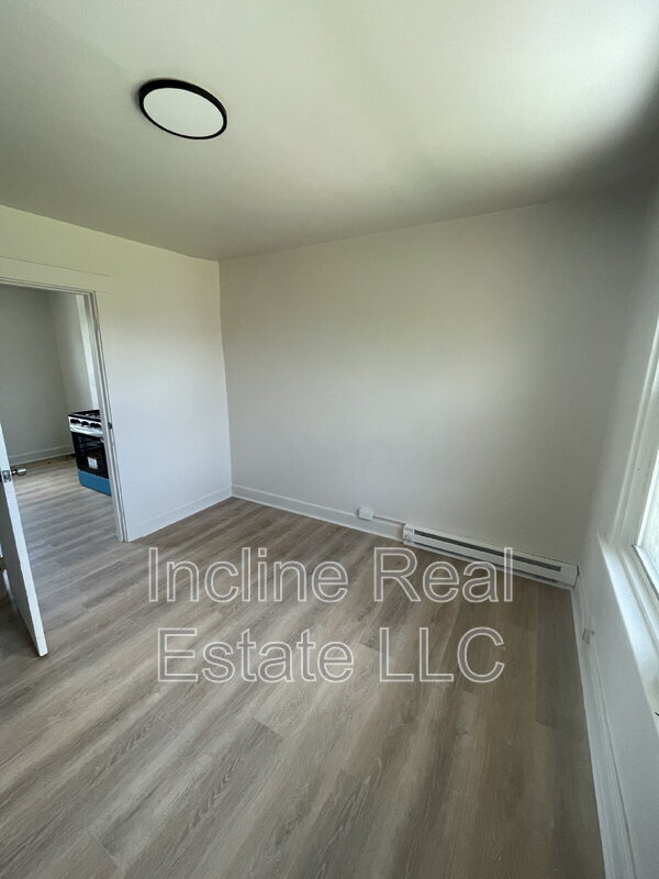 Building Photo - 1133 Maryland Ave