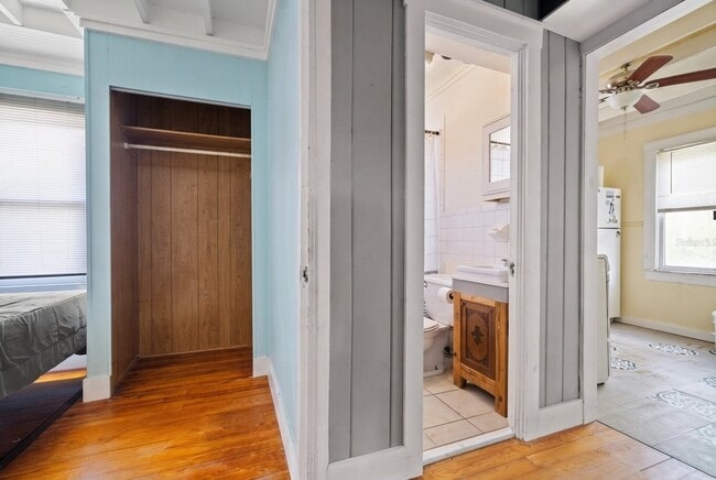 Building Photo - 2019 54th St S