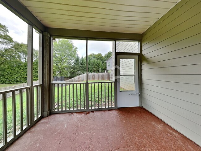 Building Photo - 30 Adams Manor Court