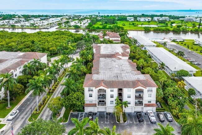 Building Photo - 1302 Tuscany Way