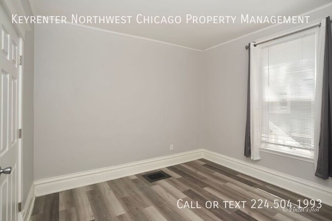 Building Photo - 314 N Tryon St
