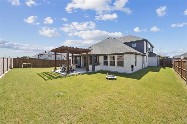Building Photo - 3121 Deer Lk Ln