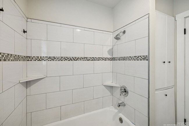 Building Photo - 4627 Allegheny Dr