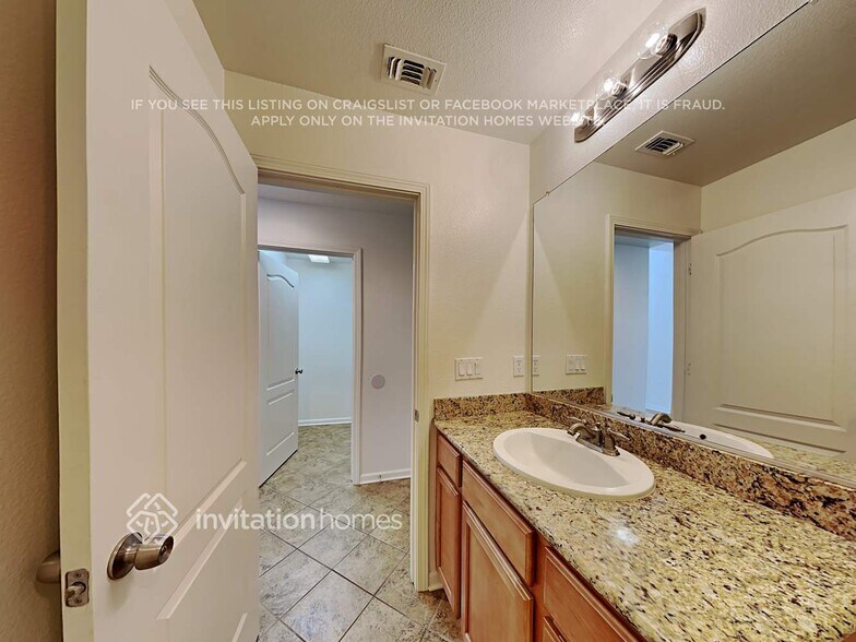Building Photo - 5569 Roaring Rapids Way