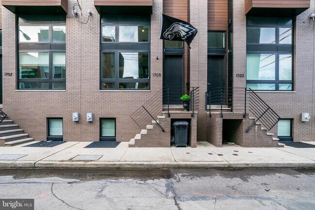 Building Photo - 1705 Annin St