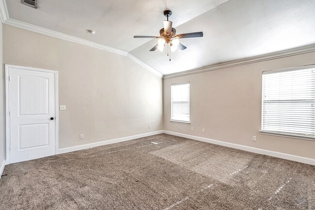 Building Photo - 423 O' Rourke St