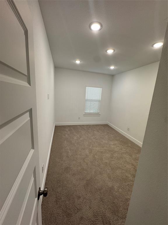 Building Photo - 4604 Bricker St