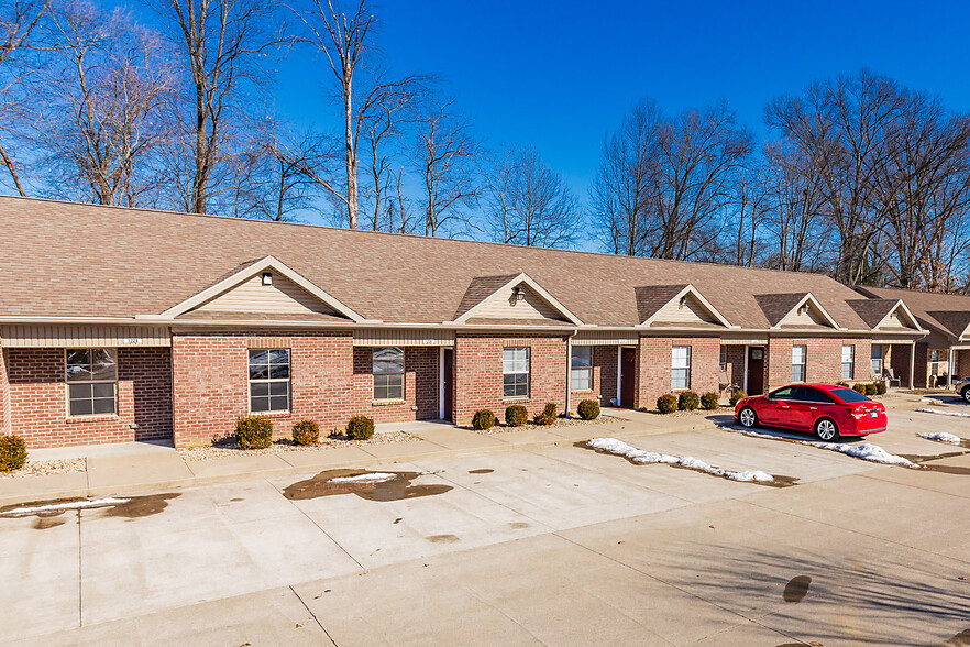Building Photo - 1217 Sparta Dr