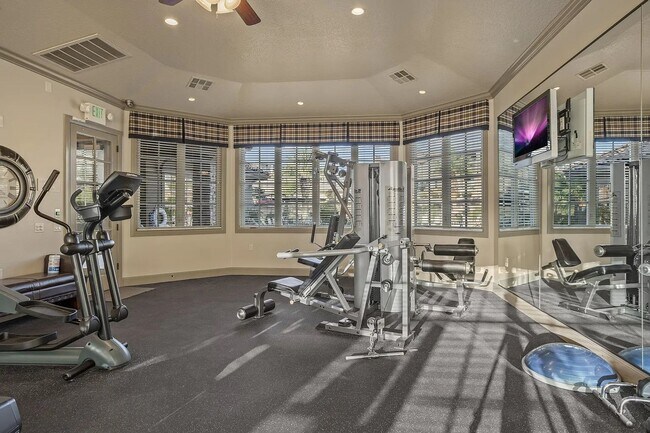 Building Photo - Fully Furnished 2 Bedroom Home.