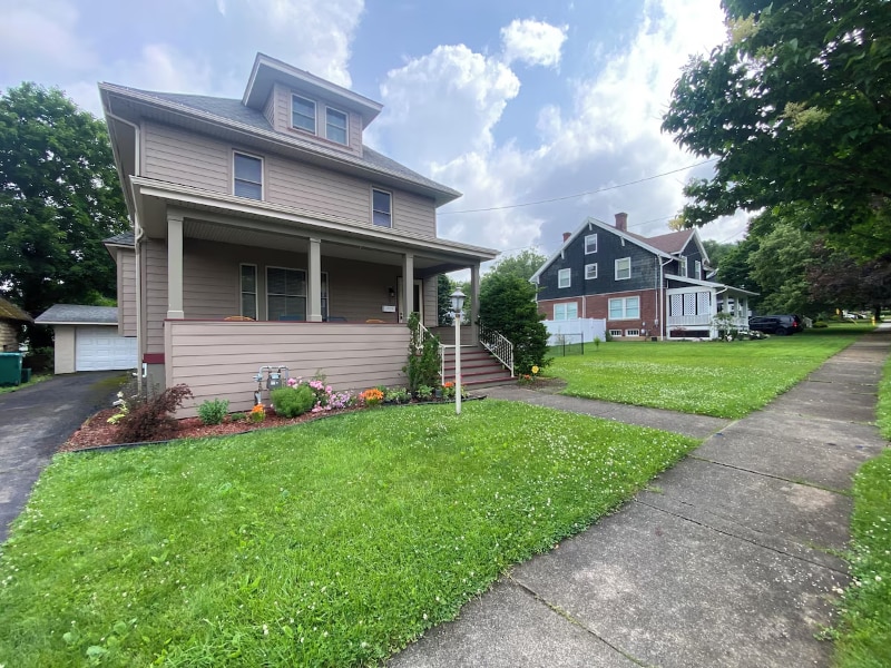 Building Photo - 5 E 3rd Ave