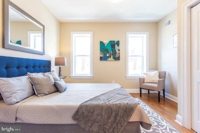 Building Photo - 2026 McClellan St