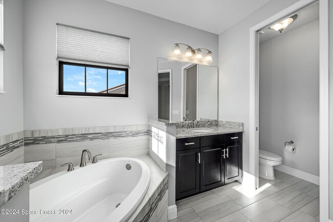 Building Photo - 2713 Rodina Dr