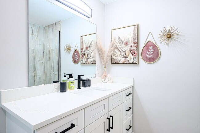 Building Photo - Waterfront Furnished Pool Home with Gulf & Canal Views in Estero Bay Shores