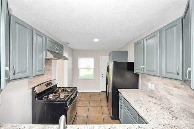 Building Photo - 2919 Elser St