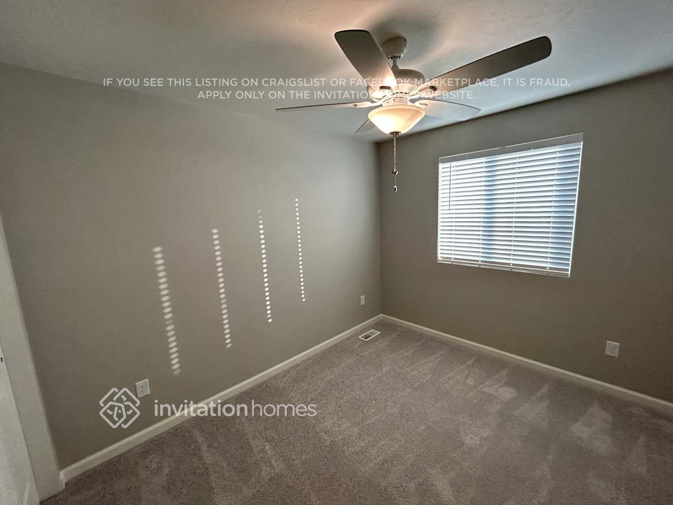 Building Photo - 114 N Riverside Dr