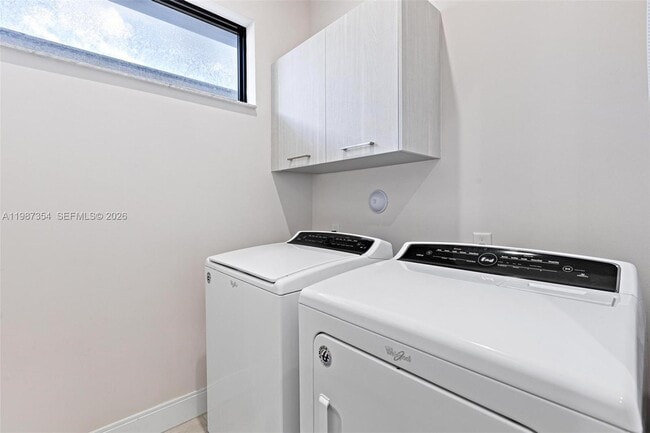 Building Photo - 8225 NW 43rd St