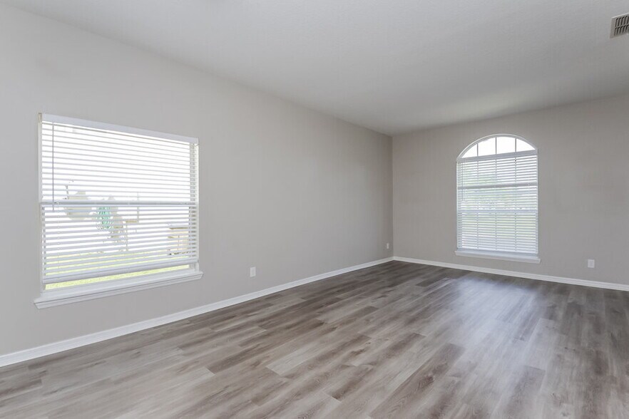 Building Photo - 4478 Spring Blossom Dr