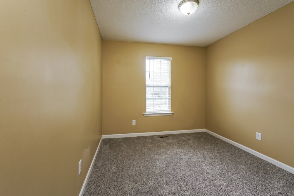 Building Photo - 6320 Wellington Ct