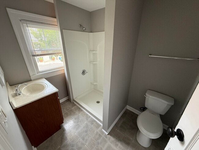 Building Photo - 1815 Nicholasville Rd