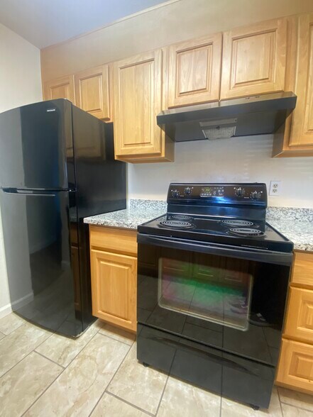 Building Photo - 1457 N Camino Alto