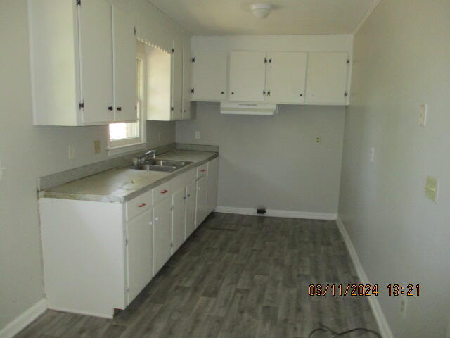 Building Photo - 126 Jasmine St