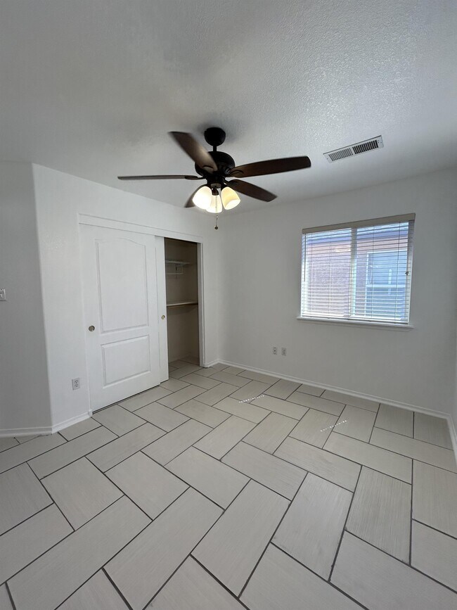 Building Photo - 9609 Vivaldi Trail NW