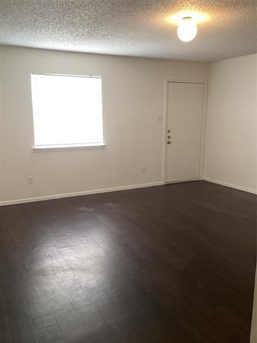 Building Photo - 300 S State Hwy 78