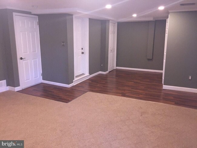 Building Photo - Fairfax - North Wilmington - 4 bedroom ava...