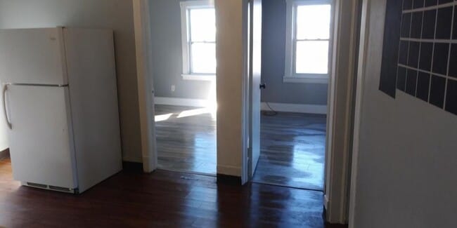 Building Photo - 6909 Denison Ave