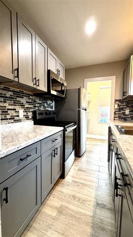 Building Photo - 601 S Oak Cliff Blvd