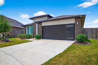 Building Photo - 3806 Favor Frst Ct