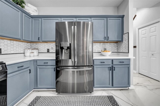 Building Photo - 4455 Gevalia Dr