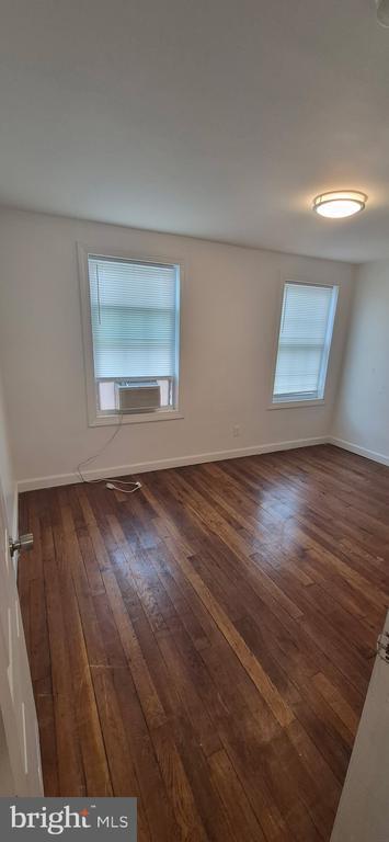 Building Photo - 511 Seagull Ave