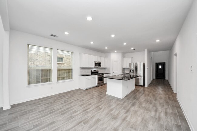 Building Photo - 7214 Cordgrass Prairie Ln