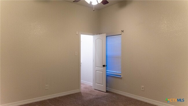 Building Photo - 8006 Preston Hollow Dr