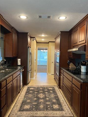 Building Photo - 4031 Flintridge Dr