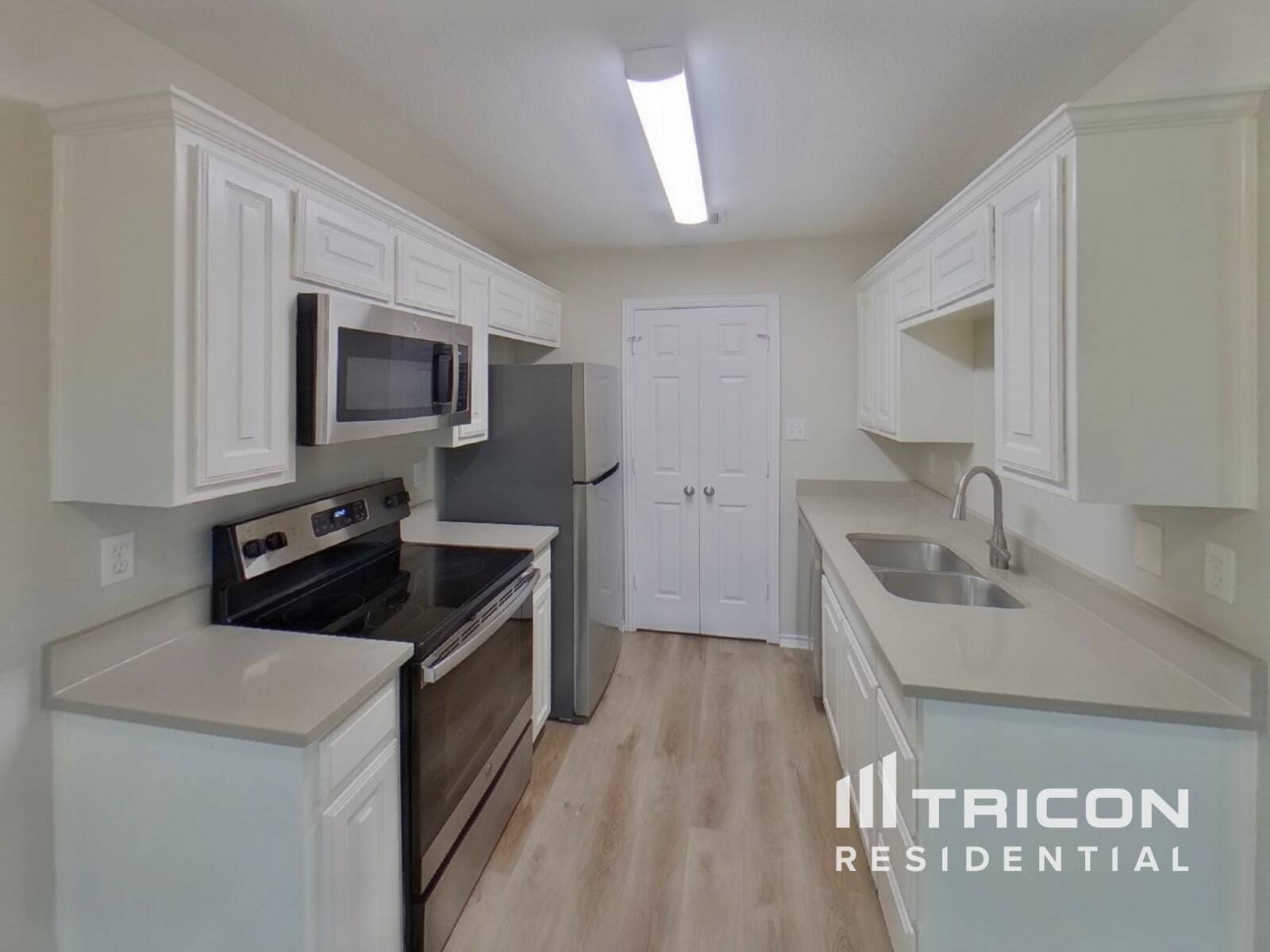 Building Photo - 604 Cumberland Dr