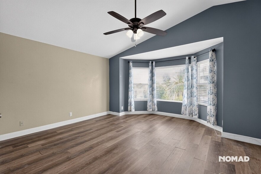 Building Photo - 13699 Daimler St