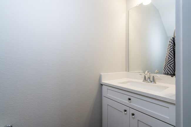 Building Photo - 968 Ford Pines Ln