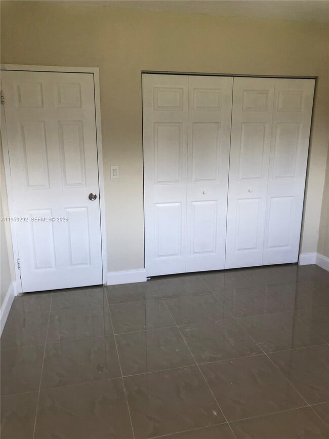 Building Photo - 600 Layne Blvd