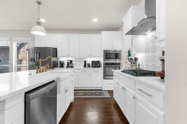 Building Photo - 853 Field Crossing