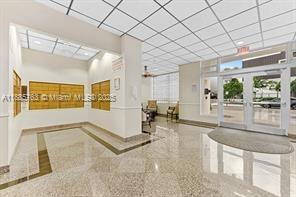 Building Photo - 200 S Birch Rd