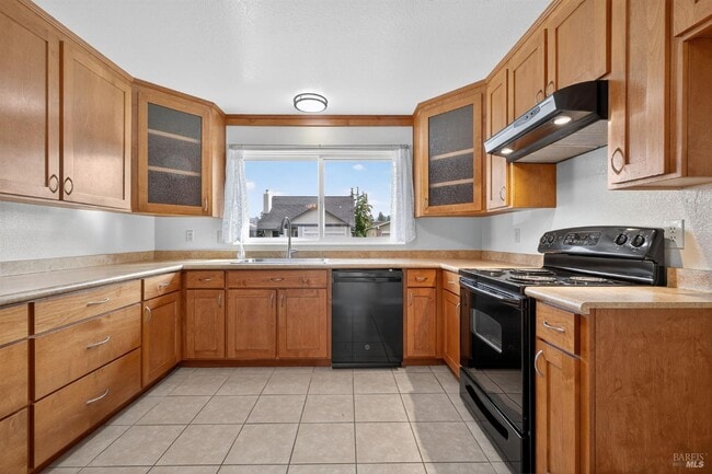 Building Photo - 4533 Hillview Ct