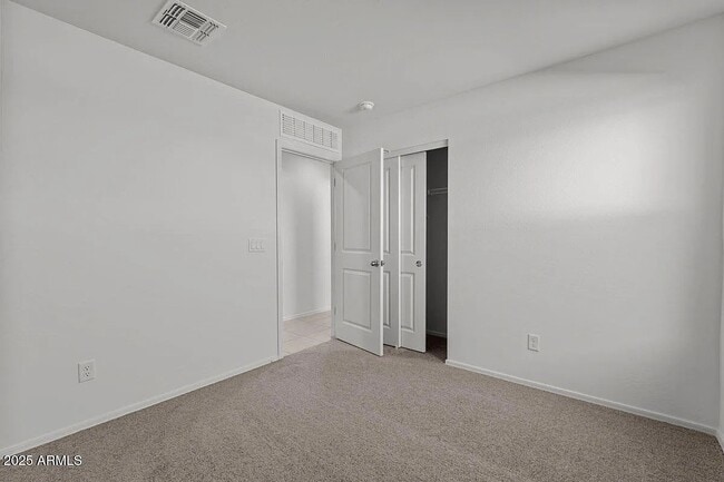 Building Photo - 18185 E Zuza Dr