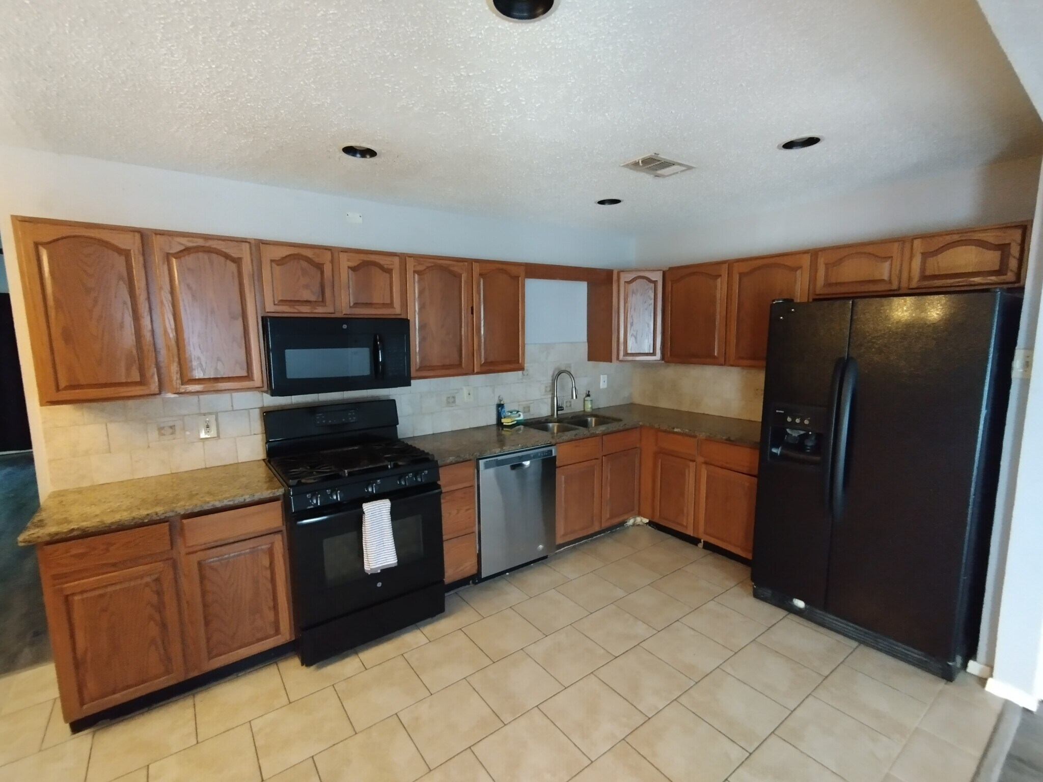 kitchen 1 - 410 W Aviation Blvd