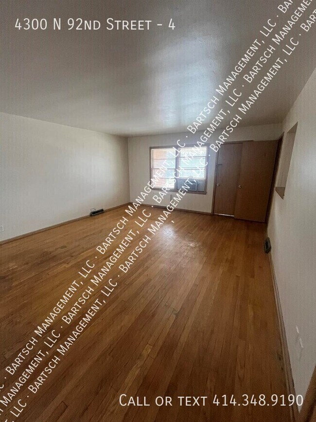 Building Photo - 4300 N 92nd St