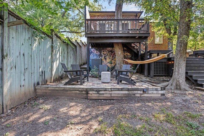 Building Photo - 1007 N Windomere Ave