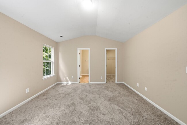 Building Photo - 3527 Londonville Ln